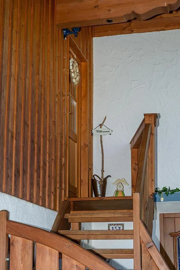 Haus Koch-Lechner Apartment Marquartstein